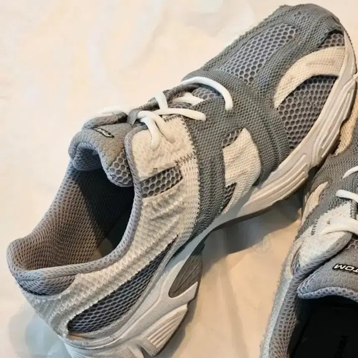 [BUNJANG] Balenciaga Phantom Sneakers Gray/White / 발렌시아가 팬텀 스니커즈 그레이/화이트