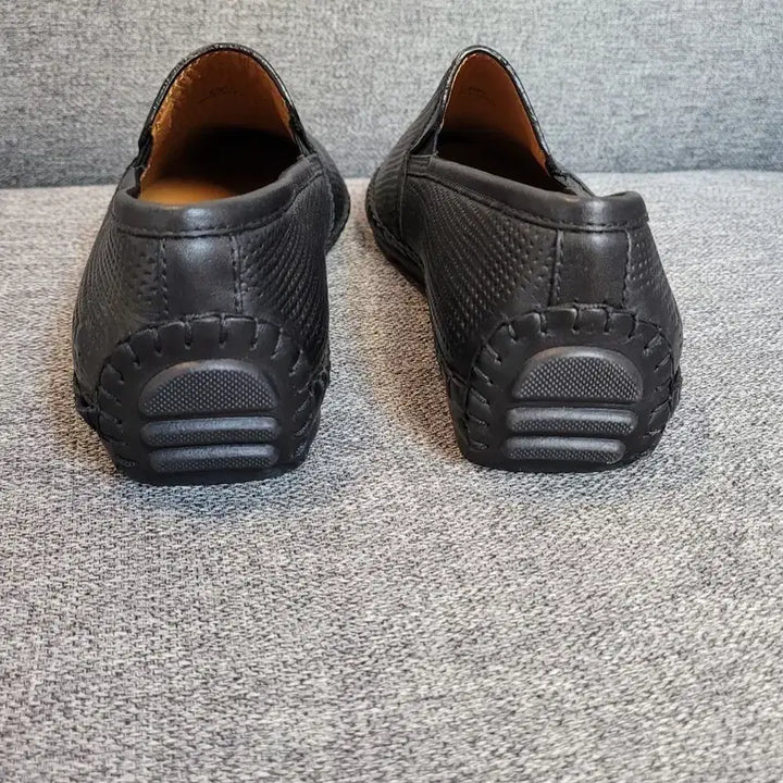 [SOLD OUT] CUERO 가죽 여성 로퍼 245