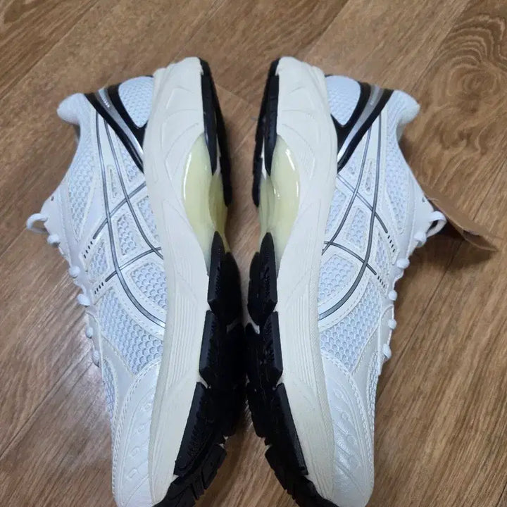 [SOLD OUT] 아식스 GT-2160  화이트 블랙 280