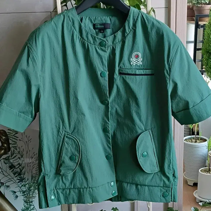 [SOLD OUT] 베네통 그린 반팔 자켓(90)S