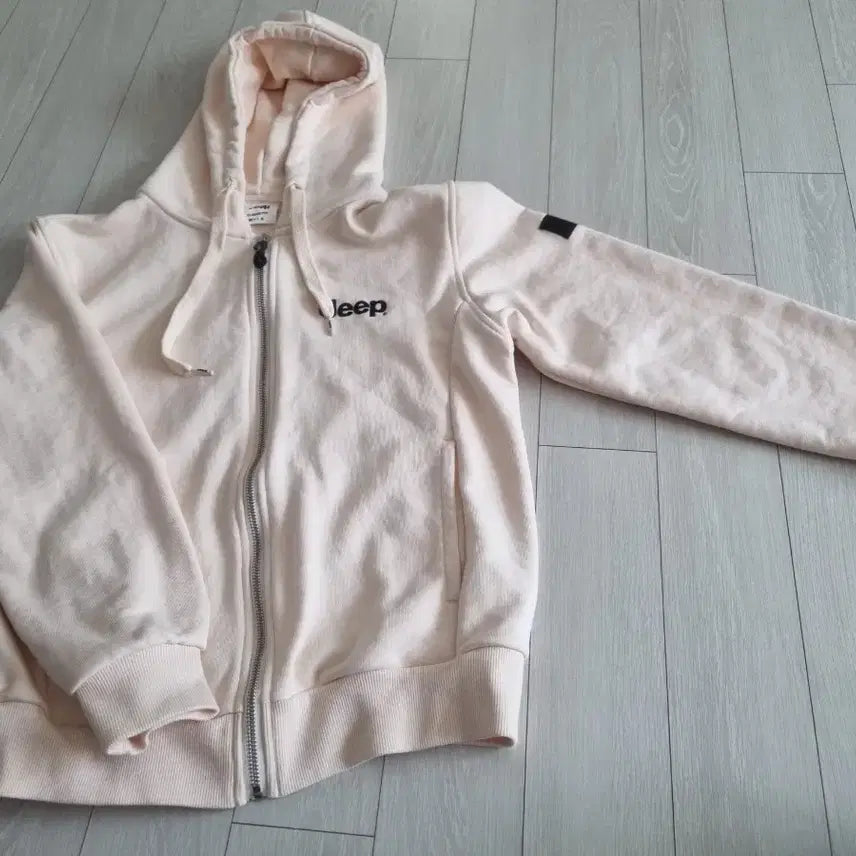 [BUNJANG] Jeep Ivory Hooded Zip-up / Jeep 후드집업