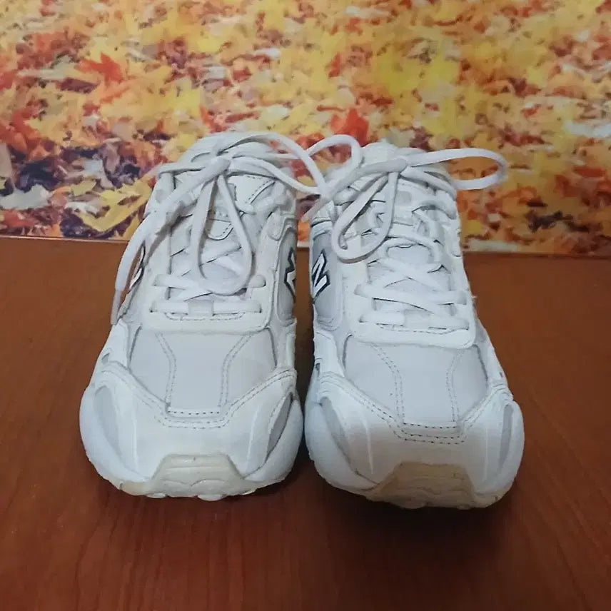 [BUNJANG] New Balance 452 Light Gray Beige Sneakers / 뉴발란스 452 라이트그레이 베이지230