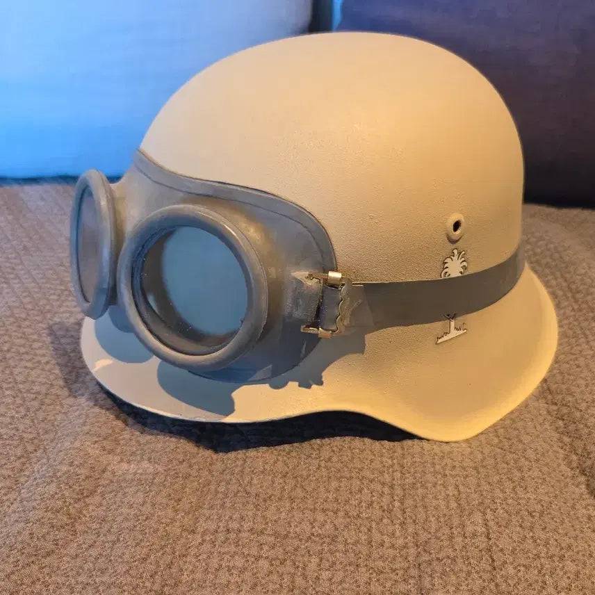 [BUNJANG] WW2 German M42 Stahlhelm Helmet / WW2 세계이차대전 오리지널 독일군 슈탈헬름 M42 철모