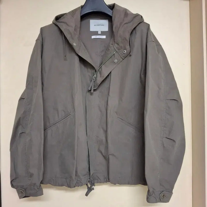 [BUNJANG] Brown Yard Travel Parka Olive Gray / [3] 브라운야드 트래블 파카 올리브그레이