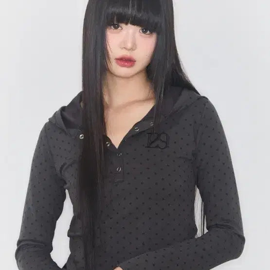 [BUNJANG] IlliGgo Dot Button Long Sleeve T-Shirt / 일리고 도트 버튼긴팔 티셔츠