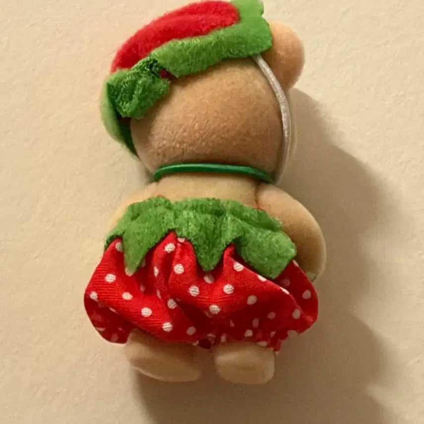 [BUNJANG] Sylvanian Families Strawberry Figures / 실바니안 모여라 딸기 피규어