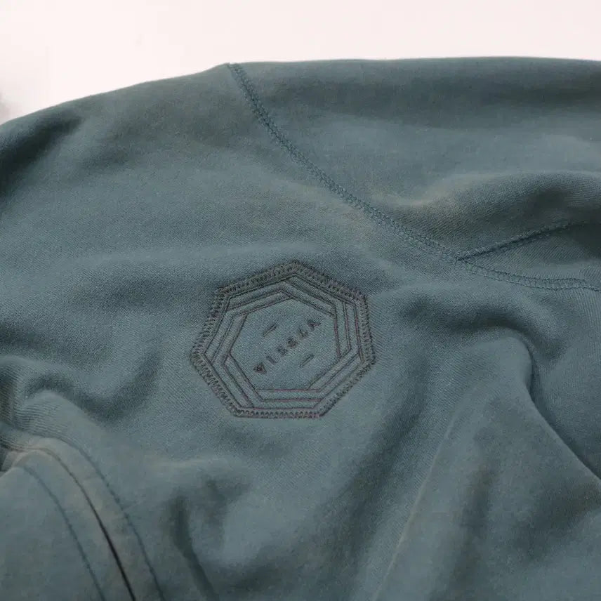 [BUNJANG] VISSLA Faded Blue Gray Hooded Zip-up (S) / VISSLA 비슬라 빈티지 페이딩 블루그레이 후드 집업 (S)