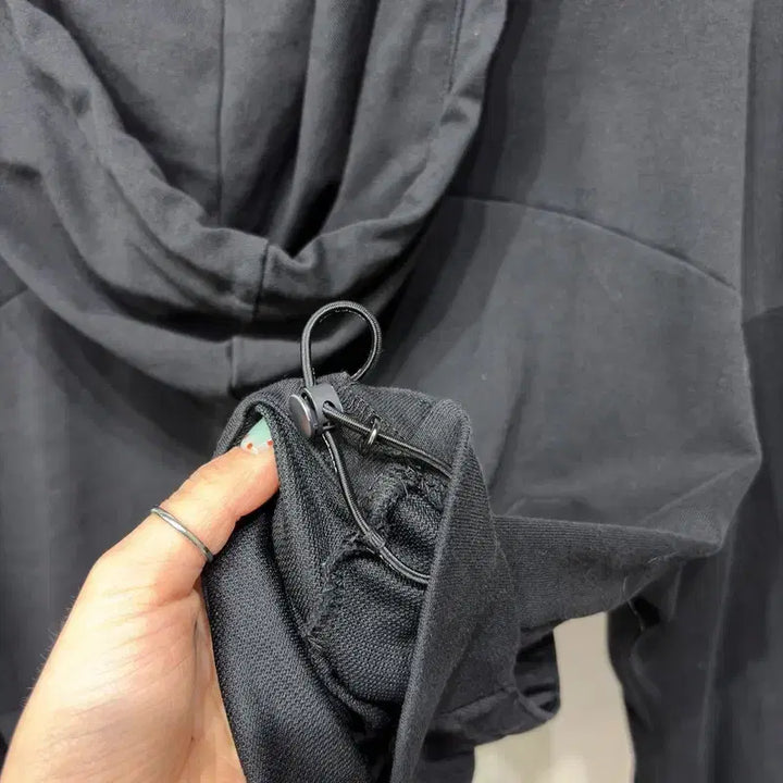 [SOLD OUT] (95) 뉴발란스 여성 캐주얼 자수 크롭 후드집업 자켓