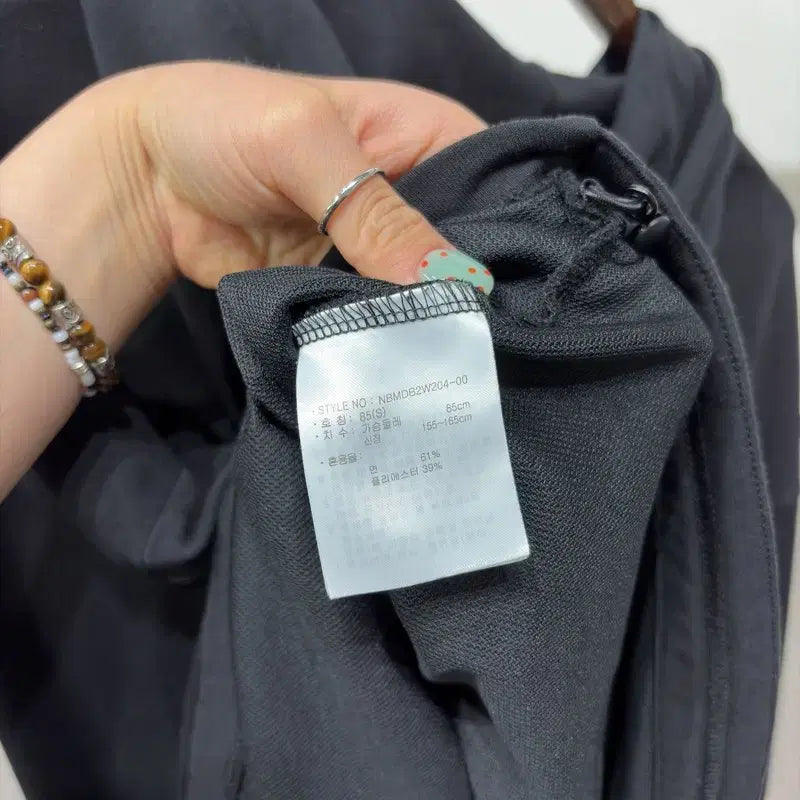 [SOLD OUT] (95) 뉴발란스 여성 캐주얼 자수 크롭 후드집업 자켓