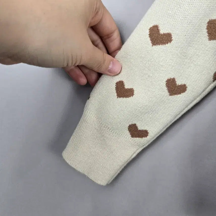 [SOLD OUT] [무료배송]JJ지코트 F 여성 진주 단추 리본 하트 긴팔 니트