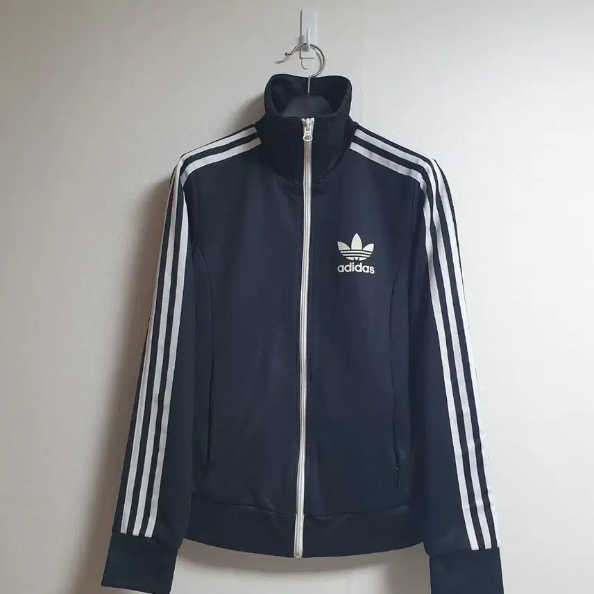 [BUNJANG] Adidas Europa Track Top Garden Flower Pattern Jersey Black / 아디다스 유로파 트랙탑 가든 플라워 패턴 져지 블랙 95