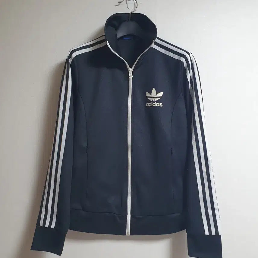 [BUNJANG] Adidas Europa Track Top Garden Flower Pattern Jersey Black / 아디다스 유로파 트랙탑 가든 플라워 패턴 져지 블랙 95
