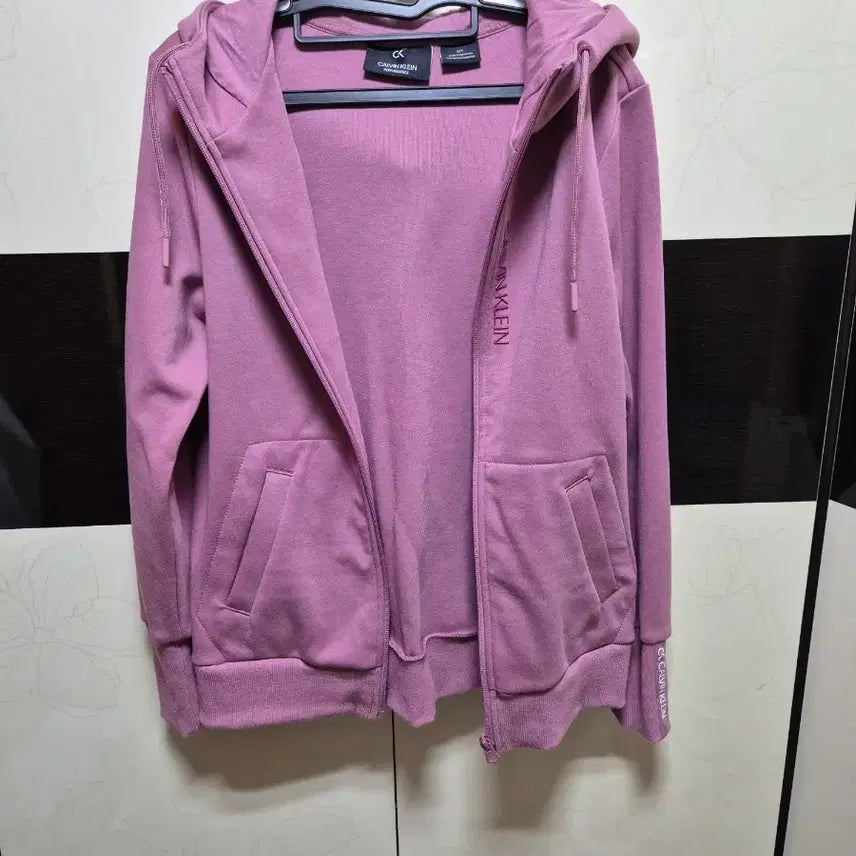 [BUNJANG] Calvin Klein Pink Performance Hooded Zip-Up / 캘빈클라인 CK 퍼포먼스 핑크 후드 집업