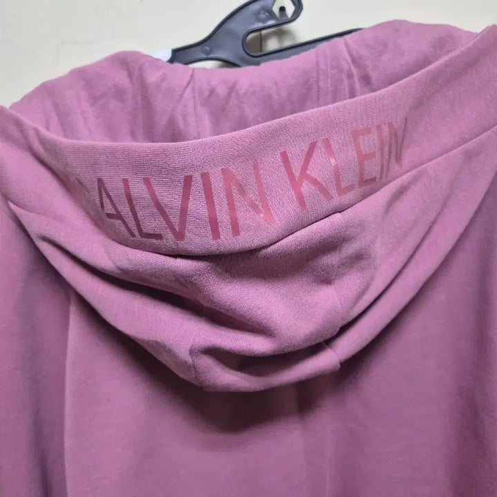 [BUNJANG] Calvin Klein Pink Performance Hooded Zip-Up / 캘빈클라인 CK 퍼포먼스 핑크 후드 집업