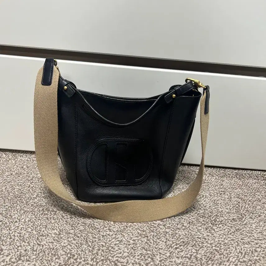 [SOLD OUT] 헤지스가방