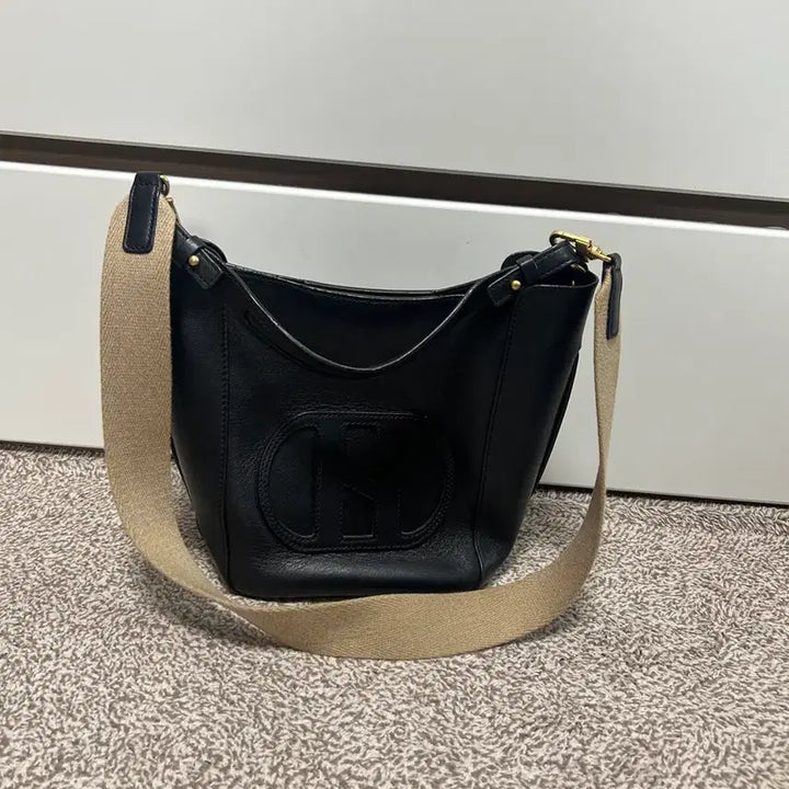 [SOLD OUT] 헤지스가방