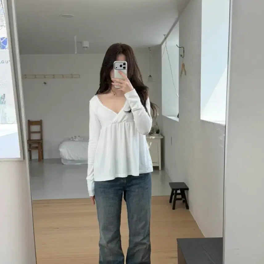 [BUNJANG] Brand New Brandy Melville Style Wrap Top / 먼스 브랜디멜빌st 랩 티