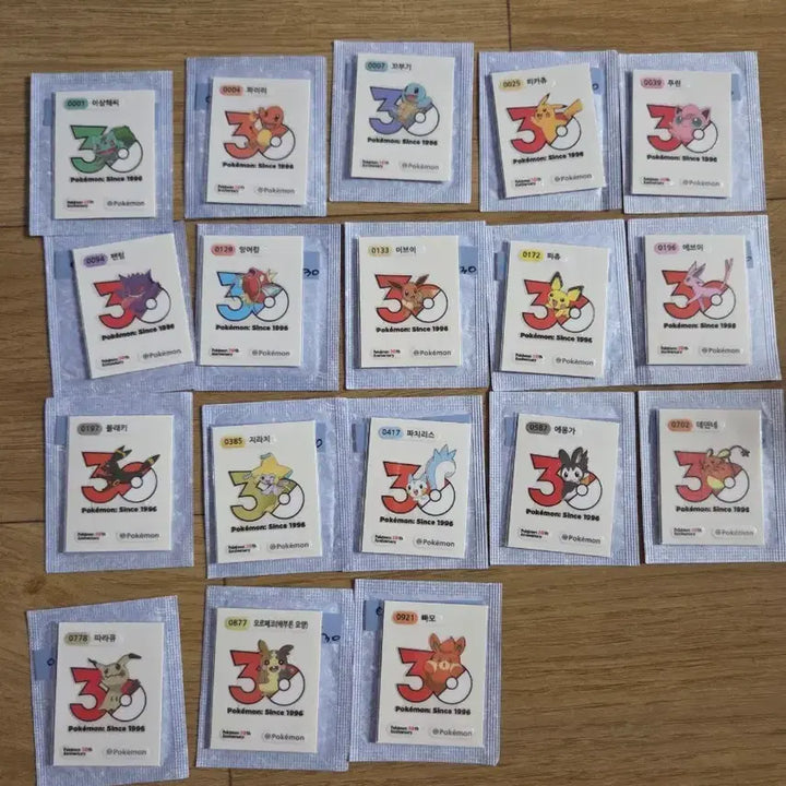 [SOLD OUT] 포켓몬 시즌5 띠부씰 30주년 18종 일괄