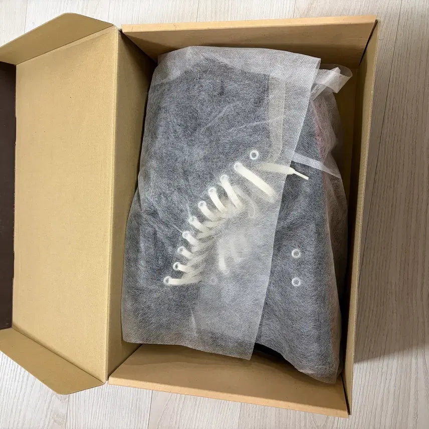 [BUNJANG] Timeone Clothing Flying Bee Sneakers / 타임원클로딩 플라잉비 270사이즈 민트급