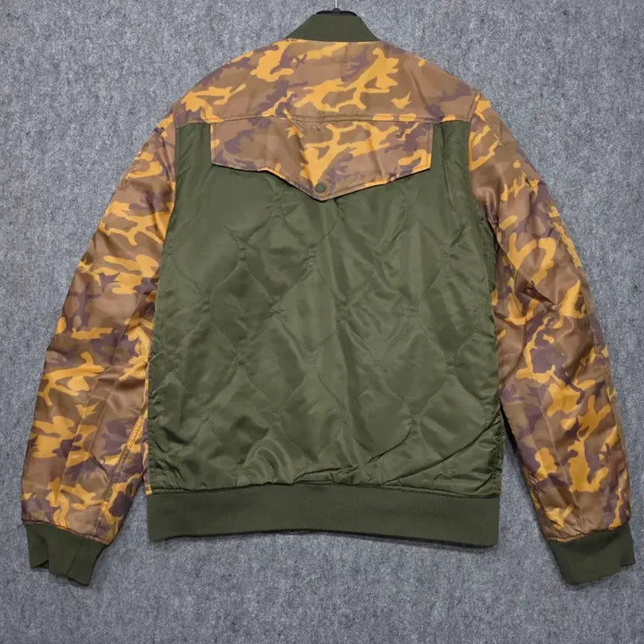 [BUNJANG] KONUS Camouflage Reversible Bomber Jacket M / KONUS 코너스 카모플라쥬 리버시블 양면 항공 점퍼 M