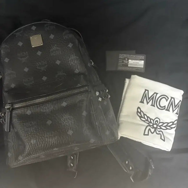 [SOLD OUT] (택포) MCM 비세토스 S사이즈 블랙 가방