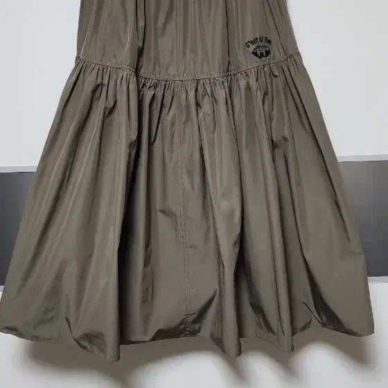 [SOLD OUT] 럭키슈에뜨 치마