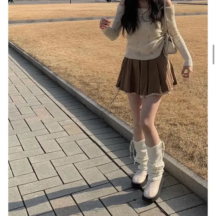 [BUNJANG] Anymore Off-Shoulder Knit Sweater / 새상품 애니원모어 오프숄더 니트