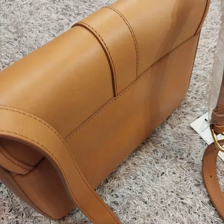 [BUNJANG] Depound Brick Bag Shoulder Bag / 드파운드 브릭백
