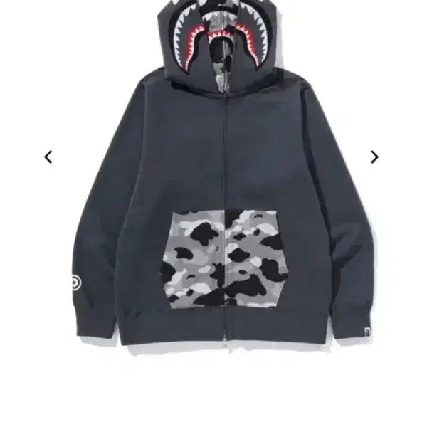 [BUNJANG] Bape 1st Camo Double Shark Hoodie Zip-up M / 베이프 1st 카모 더블샤크 후드집업 M