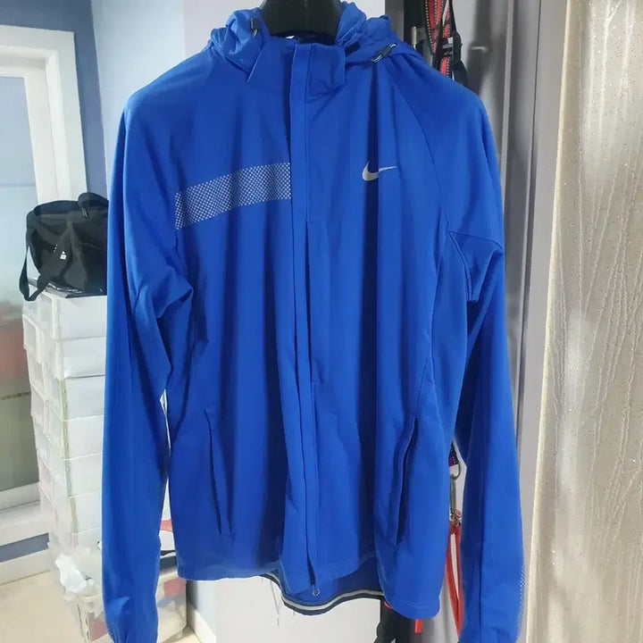 [BUNJANG] Nike Dri-FIT Windbreaker Jacket XL (Fits Size 100) / 나이키 드라이핏 바람막이 XL 실사이즈100