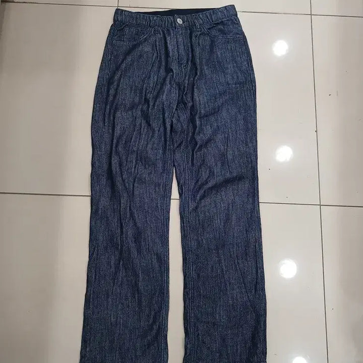 [BUNJANG] ADEN S 통일자 Jeans / ADEN S 약30정도 허리밴딩 진청 통일자 청바지 중고