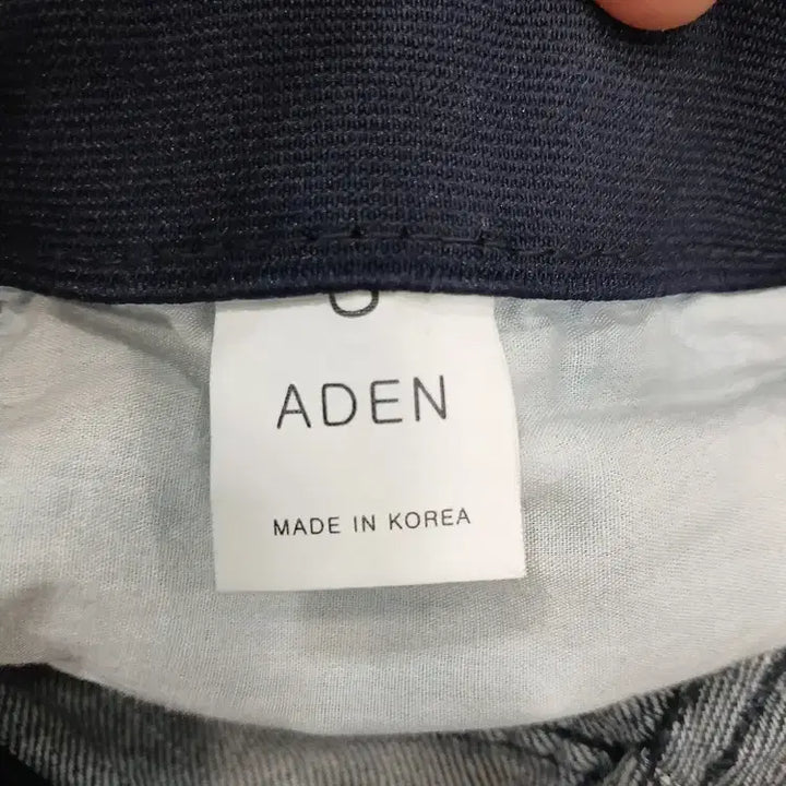 [BUNJANG] ADEN S 통일자 Jeans / ADEN S 약30정도 허리밴딩 진청 통일자 청바지 중고