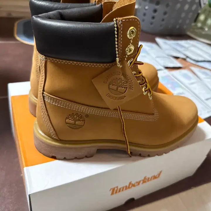 [BUNJANG] Timberland 6-Inch Premium Yellow Waterproof Boots 260 / 팀버랜드 6인치 프리미엄 옐로 워터프루프 워커부츠 260
