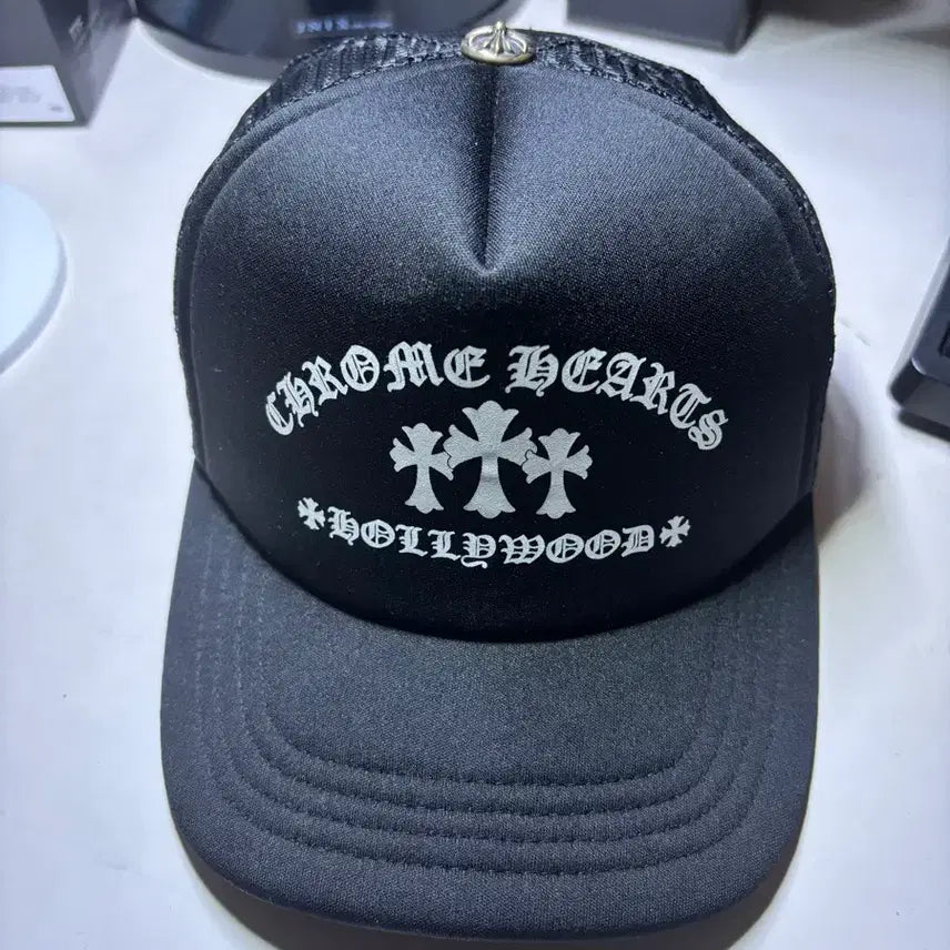 [BUNJANG] Chrome Hearts King Taco Front Mesh Trucker Hat / 크롬하츠 킹 타코 폼 프론트 메쉬 트러커햇