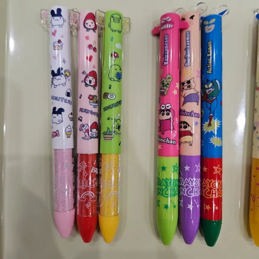 [BUNJANG] Assorted Character 2-Color Ballpoint Pens (Tamagotchi, Crayon Shin-chan, Hello Kitty, Usahana, Rilakkuma, Hankodong, Keropi) / (새상품)다마고치 짱구 키티 우사하나 리락쿠마 한교동 케로피 등등 2색펜