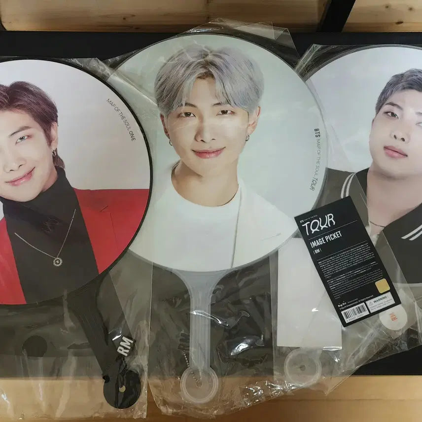 [BUNJANG] BTS RM Image Picket Fan / 방탄 부채 팝니다 (RM)