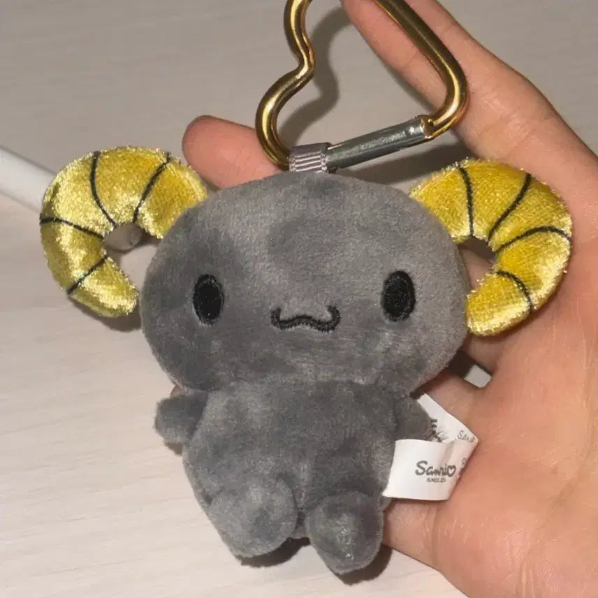 [SOLD OUT] 산리오 롤로매닉 베리 인형 키링
