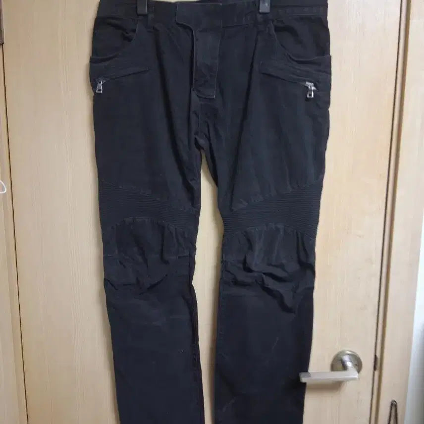 [BUNJANG] Balmain Biker Jeans - Black, Size 36 / 발망-블랙.바이커청바지ㅡ36사이즈,택포