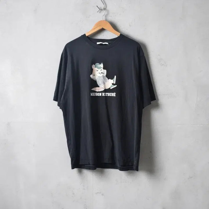 [BUNJANG] Maison Kitsuné Big Fox Graphic T-Shirt Navy XL / 메종키츠네 빅폭스 반팔티 XL M0297