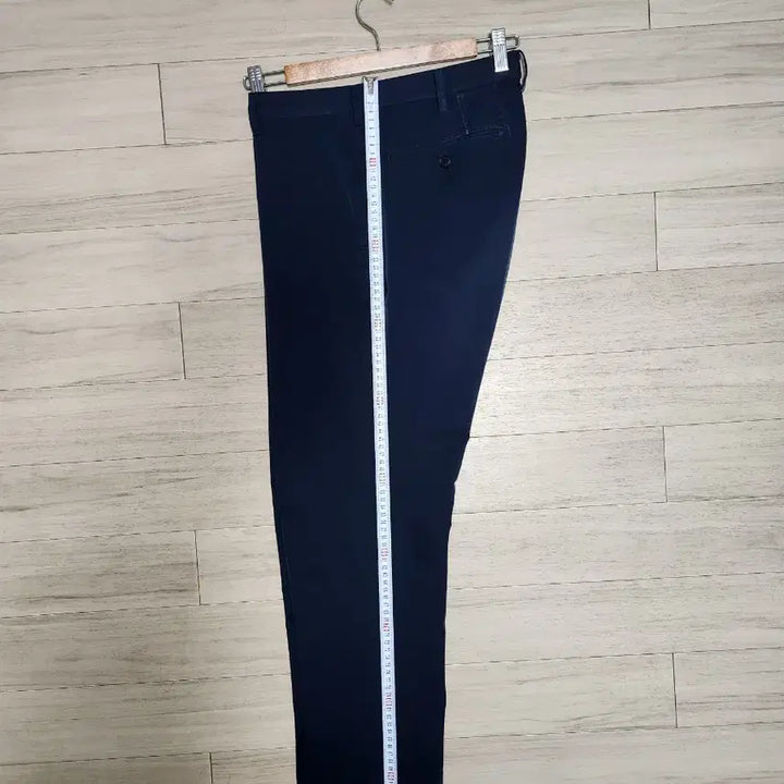 [SOLD OUT] 유니클로 감탄팬츠 네이비 슬랙스 바지 82