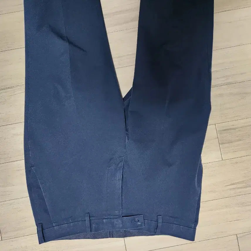 [SOLD OUT] 유니클로 감탄팬츠 네이비 슬랙스 바지 82
