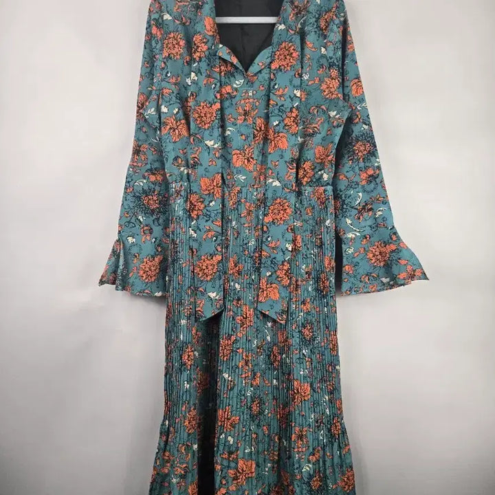 [BUNJANG] F Span Floral Pleated Long Sleeve Maxi Dress / [무료배송]여성 F 스판 플라워 플리츠 타이 긴팔 롱 원피스