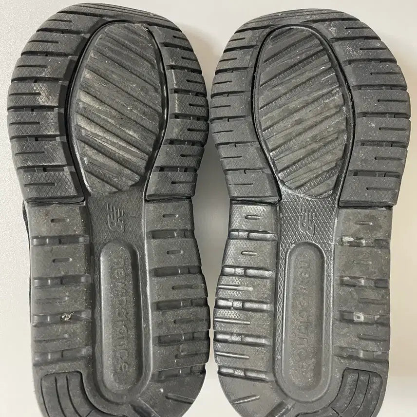 [BUNJANG] New Balance Cob Cave 260mm Sneakers / 뉴발란스 코브 샌들 260mm