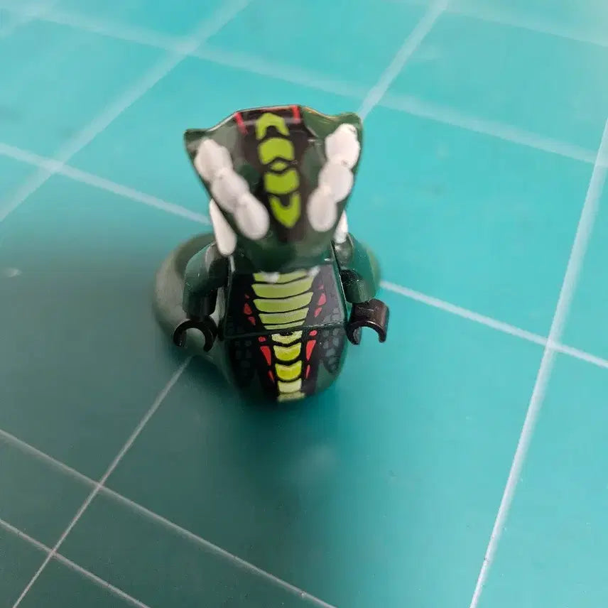 [BUNJANG] Ninjago Snake Figure / 닌자고 뱀 피규어
