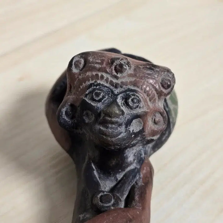 [BUNJANG] Colombian Clay Pipe Human Figural Sculpture / Columbian 점토 파이프
