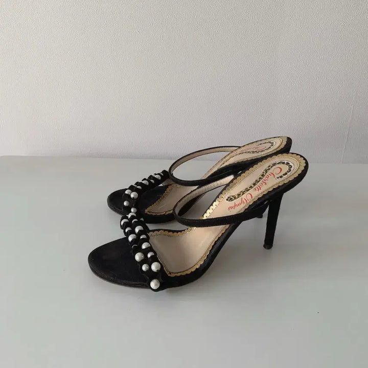[SOLD OUT] 225 샬롯올림피아 블랙 스웨이드 샌들 35.5