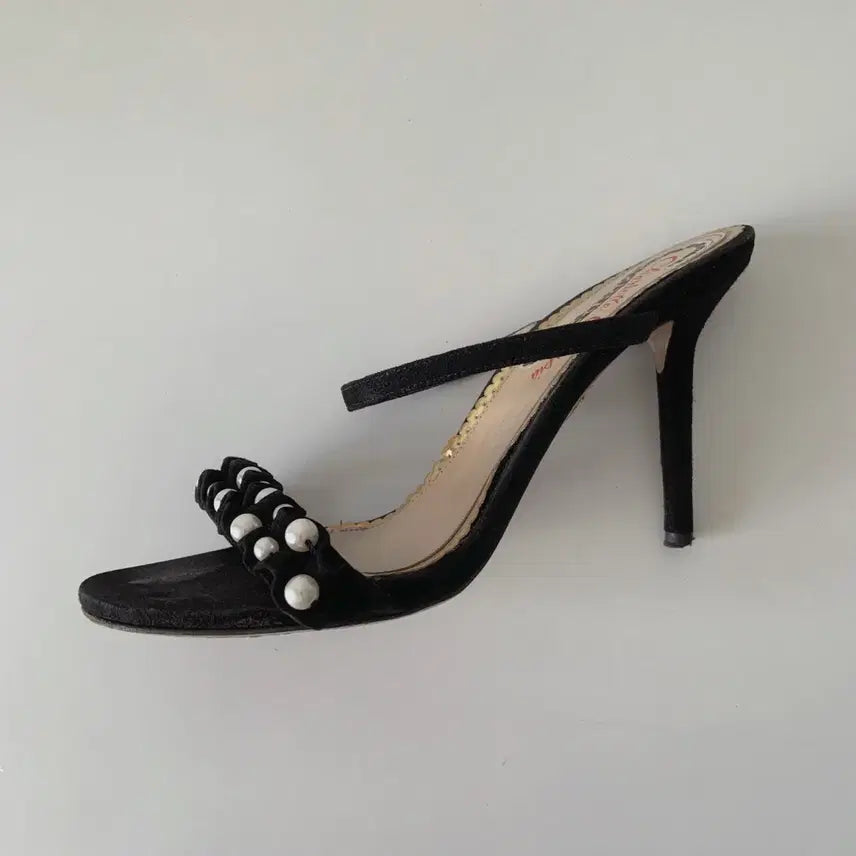 [SOLD OUT] 225 샬롯올림피아 블랙 스웨이드 샌들 35.5