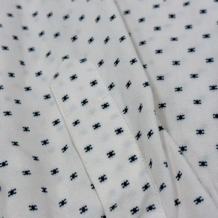 [BUNJANG] Celine Triomphe Pattern Viscose Shirt (38) / 셀린느 화이트 트리옴페 패턴 비스코스 셔츠 38사이즈
