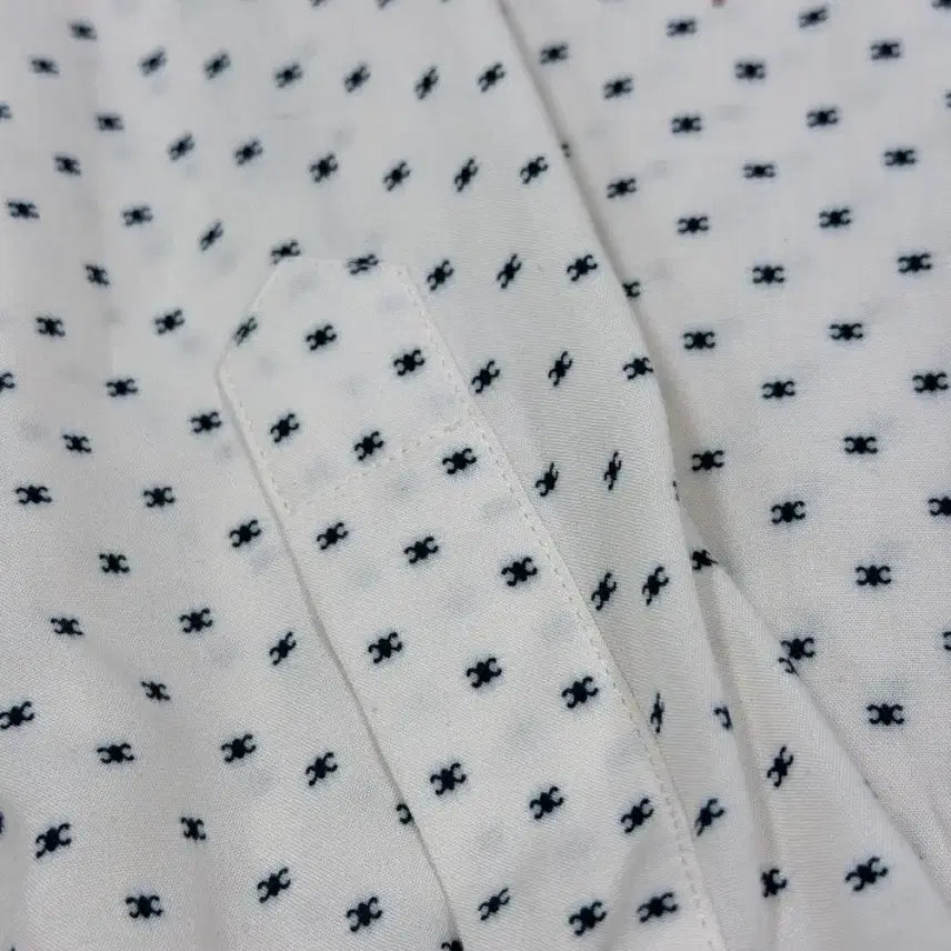 [BUNJANG] Celine Triomphe Pattern Viscose Shirt (38) / 셀린느 화이트 트리옴페 패턴 비스코스 셔츠 38사이즈