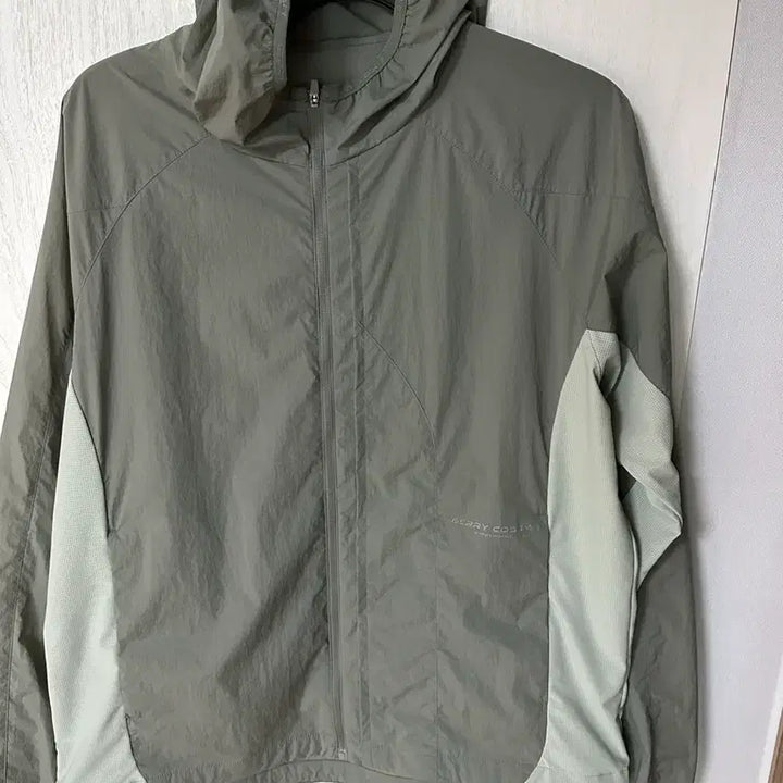 [BUNJANG] Khaki Windbreaker Jacket / 바람막이 자켓